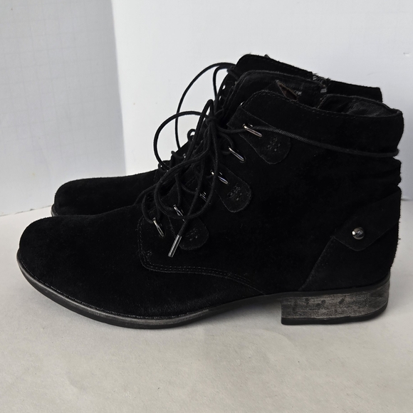 Earth Black Lace-Up Suede Leather Boots - Picture 3 of 14